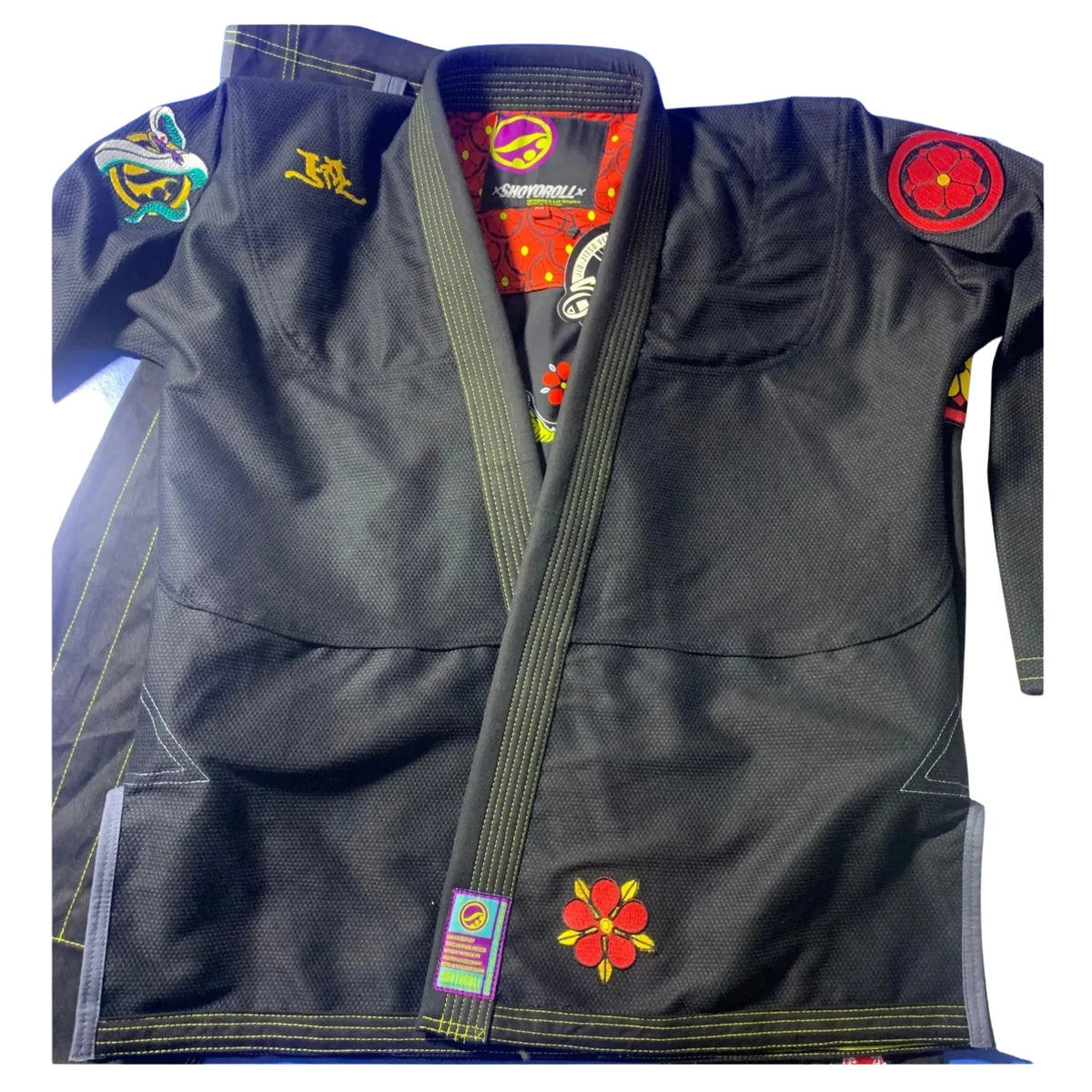 Shoyoroll Batch 35 Armstrong 7th Son BJJ Gi black front detail
